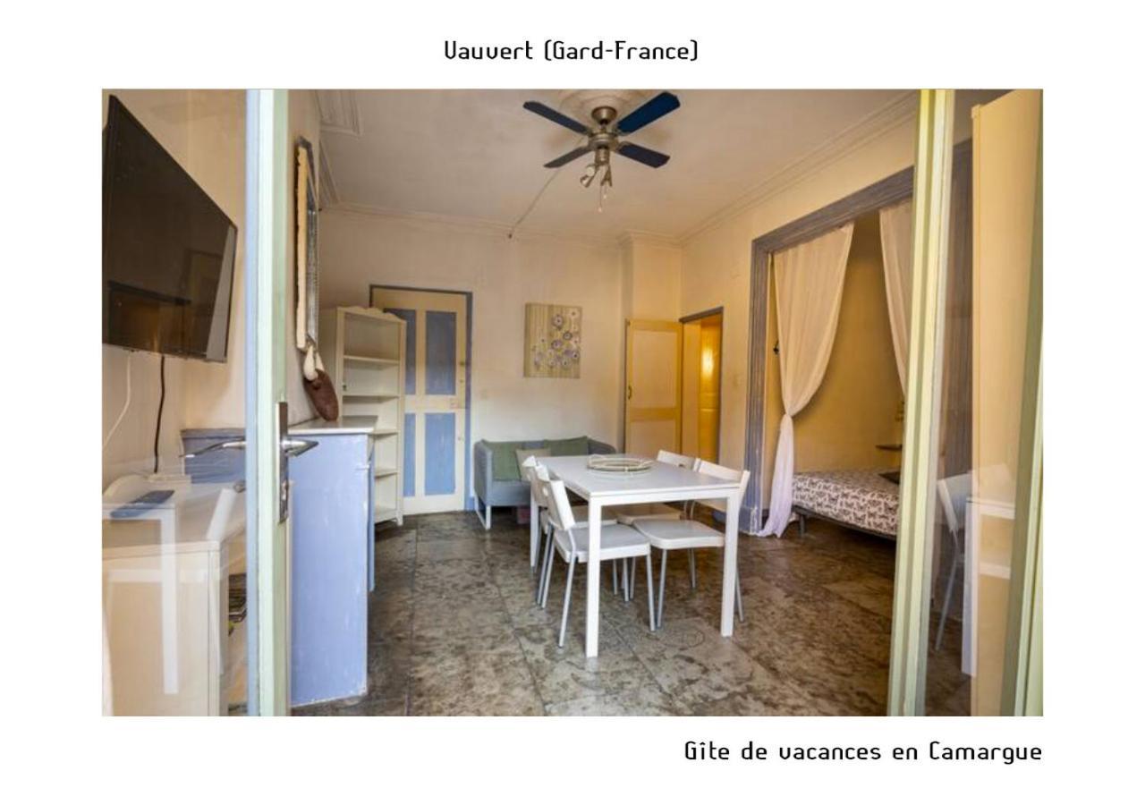 בובר Gite De Vacances En Camargue ☆☆Nn מראה חיצוני תמונה
